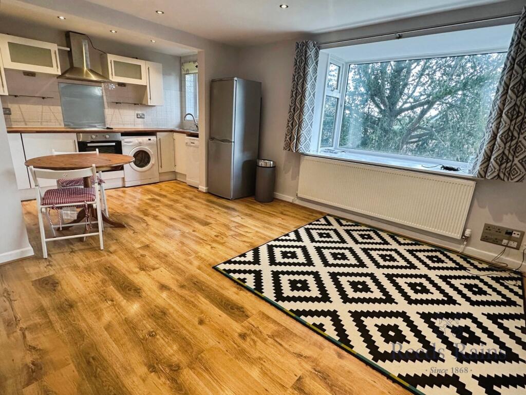 Apartment in Alderley Edge, Cheshire East - View 5