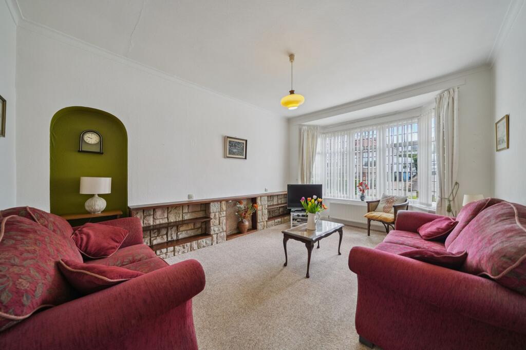 Nethercliffe Avenue, Netherlee, G44 photo 2