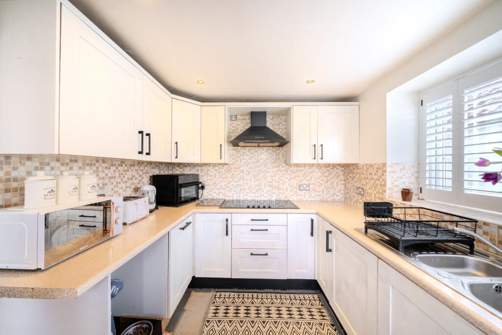 Clanna Road, GL15 photo 4