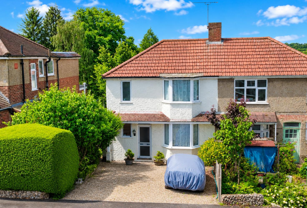 Main image of property: Risedale Road, Nash Mills, Hemel Hempstead