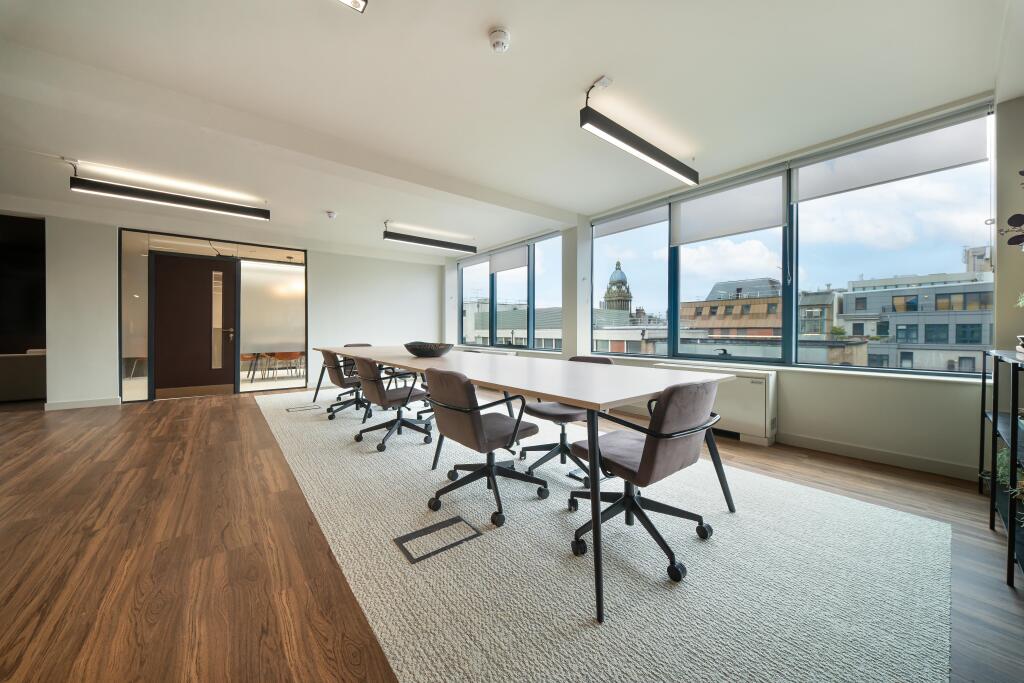 12 Greek St - 6th Floor 9.jpg