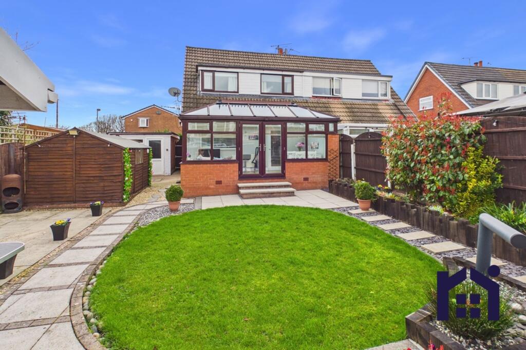 Cedar Avenue, Euxton, PR7 photo 4