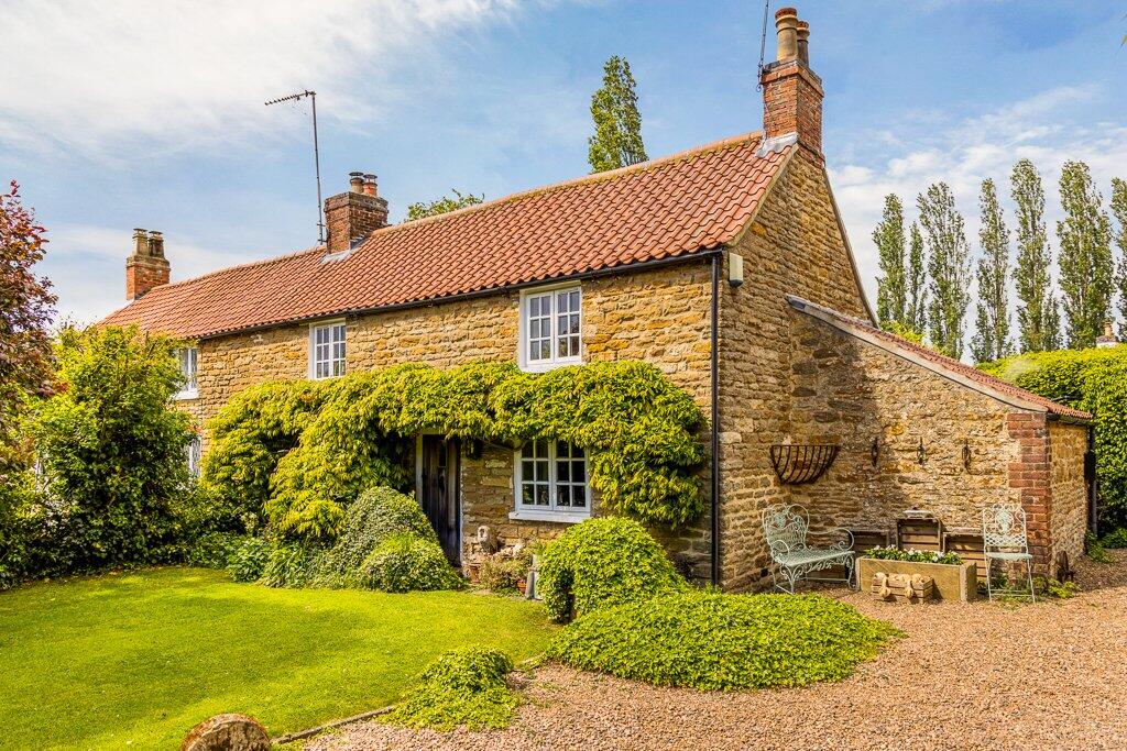 Main image of property: Back Lane, Cammeringham, Lincoln, LN1