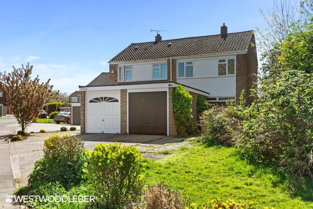 Main image of property: Roundhills, Waltham Abbey