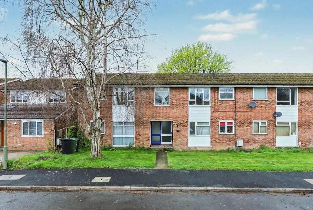 Main image of property: Berkeley Road, Thame