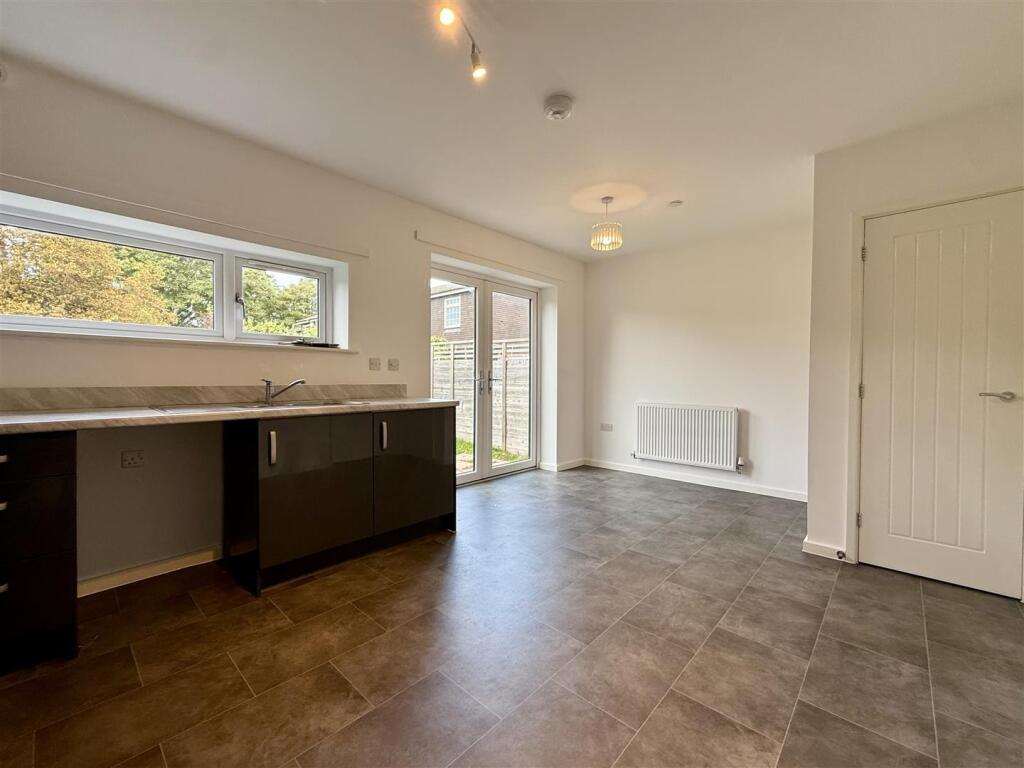 House in Wolverhampton - View 5