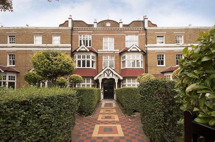 Main image of property: 60 Larkhall Rise, London, SW4