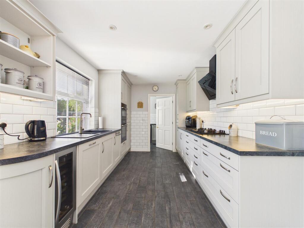House in Hull, Gilberdyke - View 3