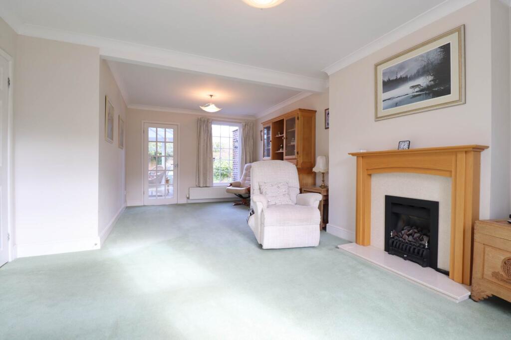 River Park, Marlborough, SN8 1NH - View 4