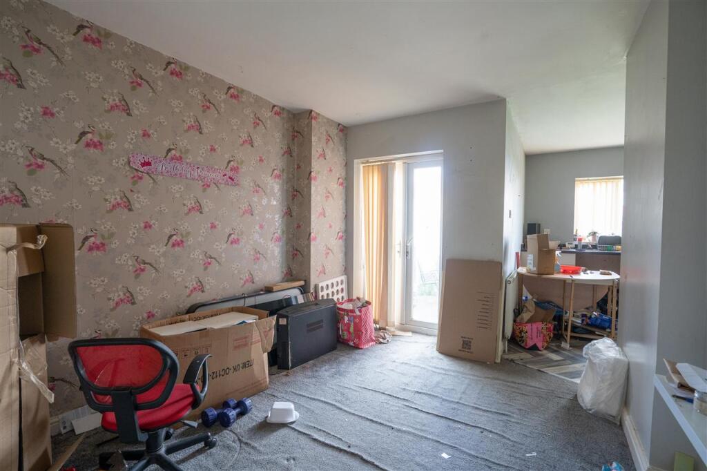 Berryfield Road, Sheldon, Birmingham - View 5