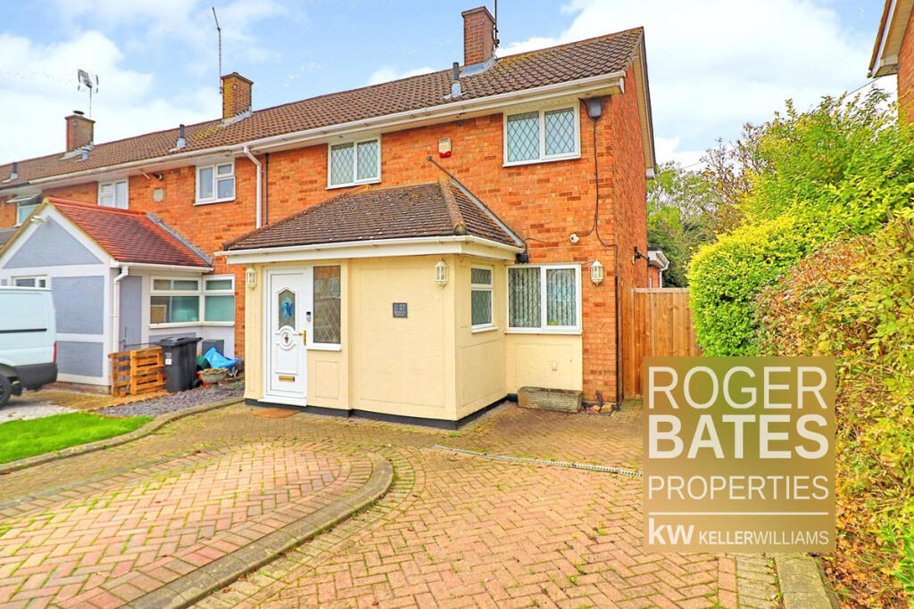 2-bed semi-detached on Barrington Gardens, Basildon, SS14, £350,000