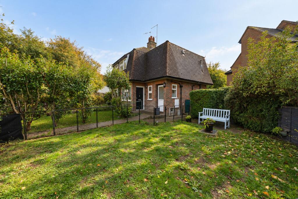 Main image of property: Nicholls Close, Redbourn, AL3