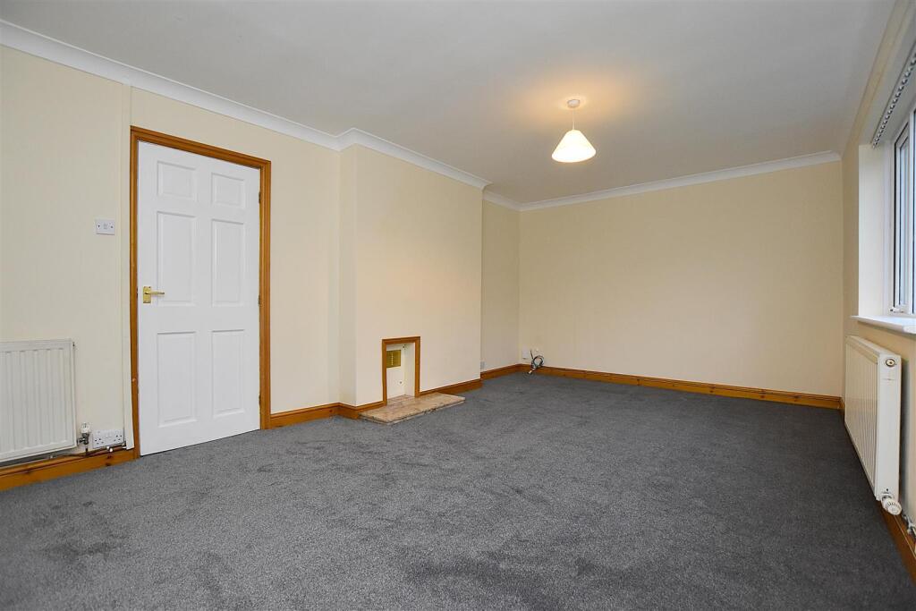 Cunningham Avenue, Wrexham photo 5
