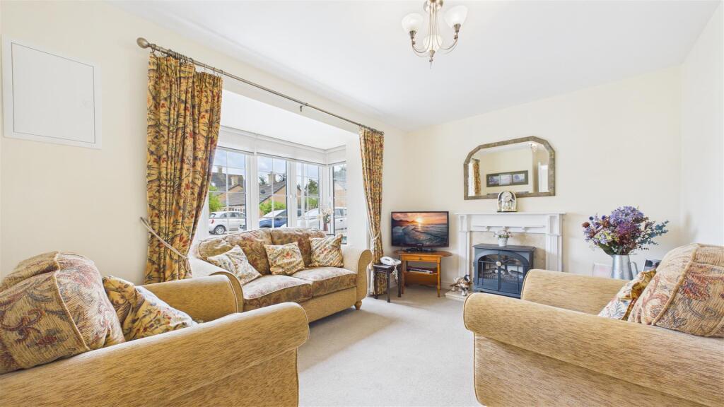 House in Peterborough - View 5
