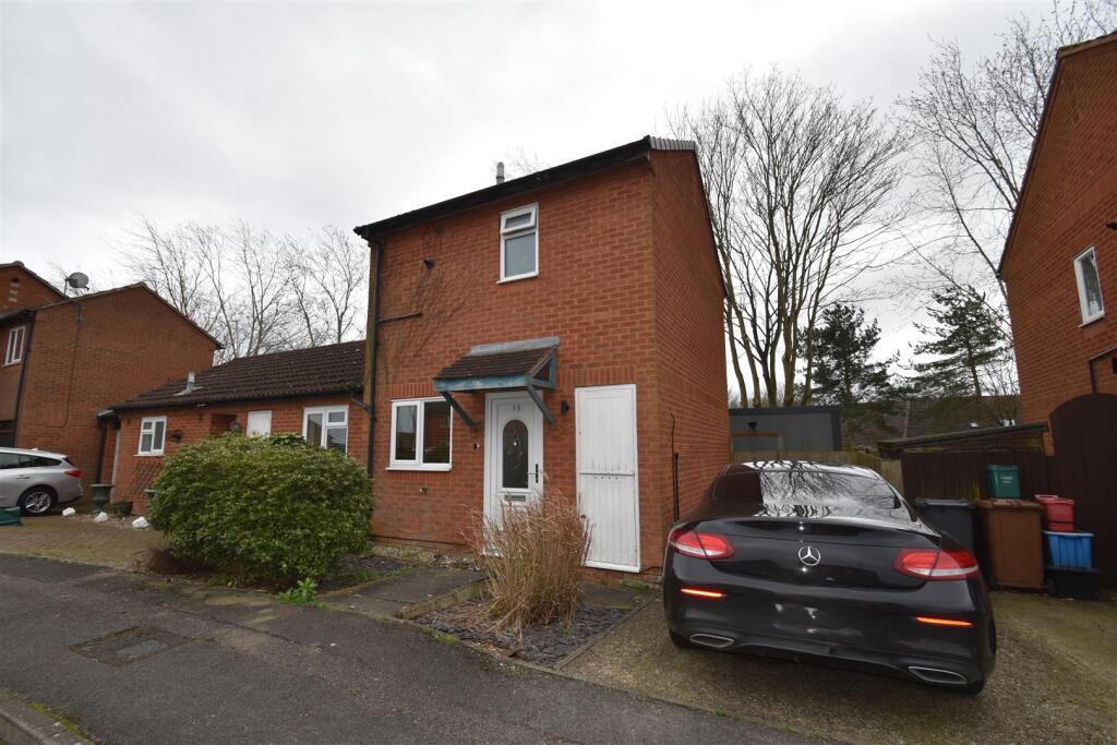Main image of property: Sheepcroft Hill, Stevenage