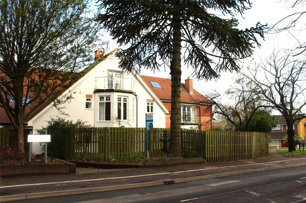Main image of property: White Lion Road, Amersham, Buckinghamshire, HP7