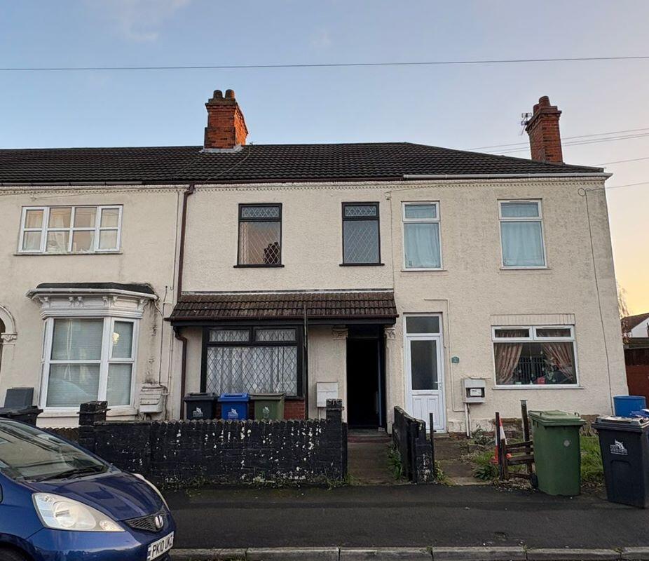 Main image of property: 4 Algeron Street, Grimsby, DN32 9QS