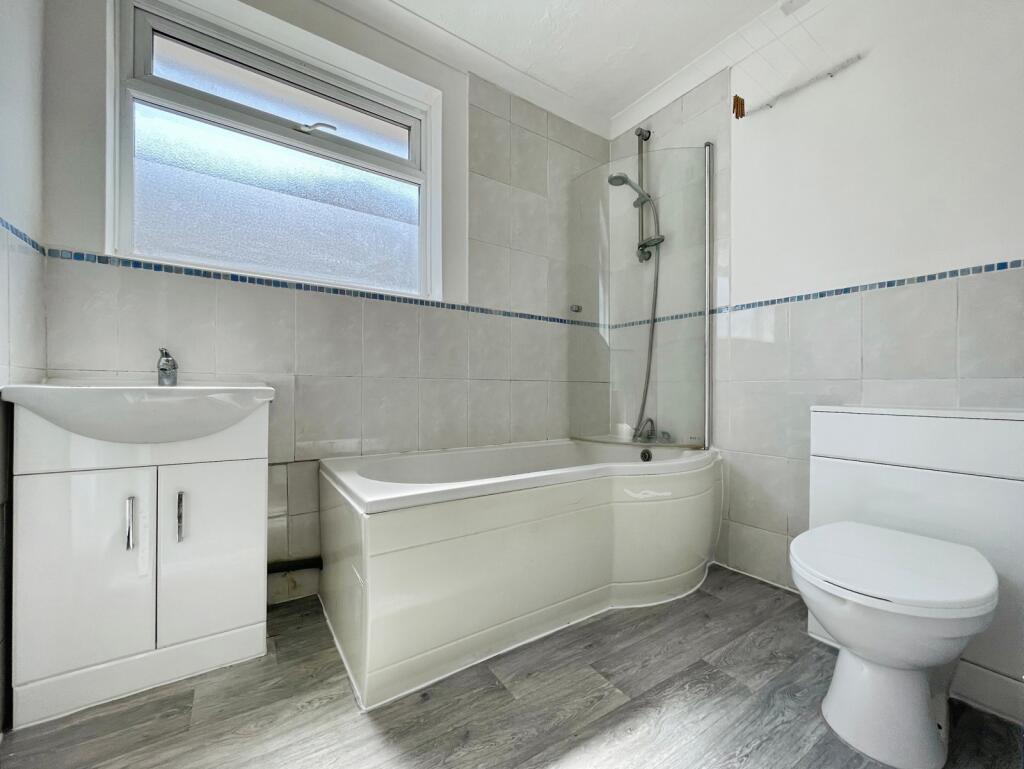 House in Watford - View 4
