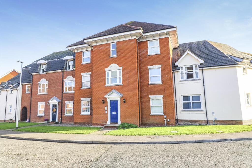 Main image of property: Tattersalls Chase, Southminster