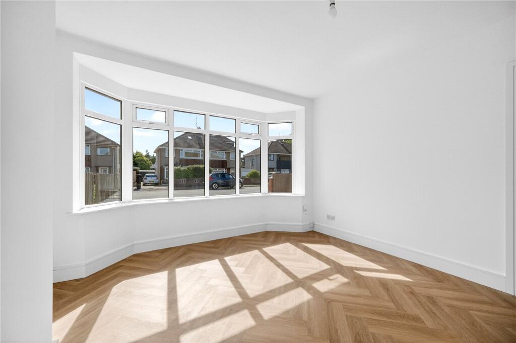 House in Cardiff, Whitchurch - More