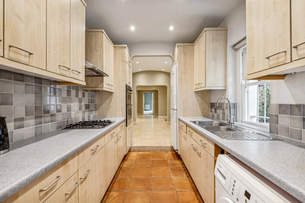 Apartment in London - View 4