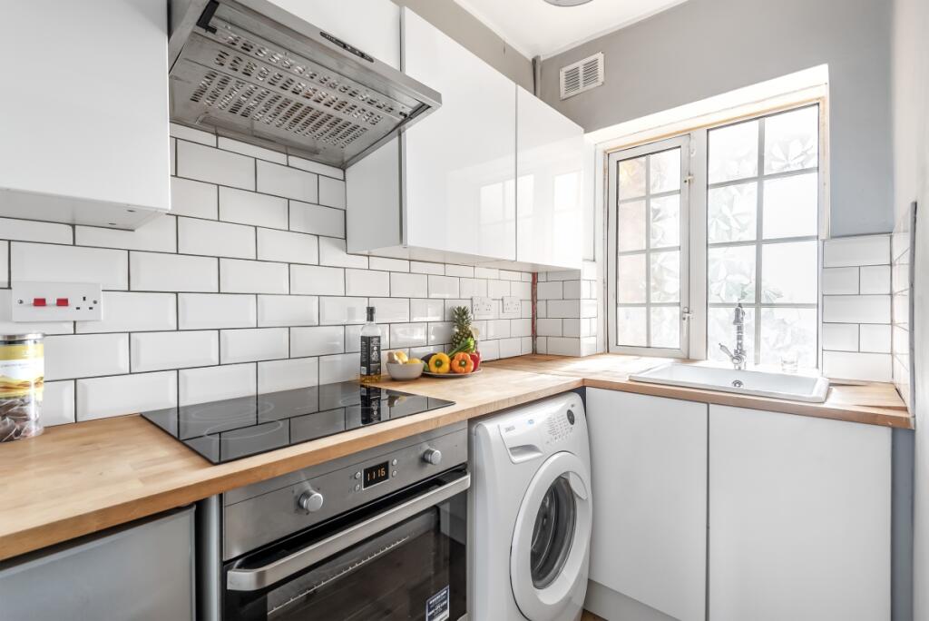 Main image of property: Crown Point, Beulah Hill, Norwood, SE19