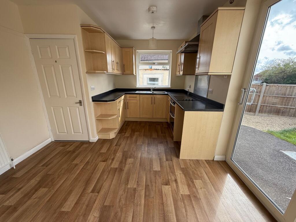 Additional image 4 of St. Michaels Avenue, Yeovil, Somerset, BA21 4NA