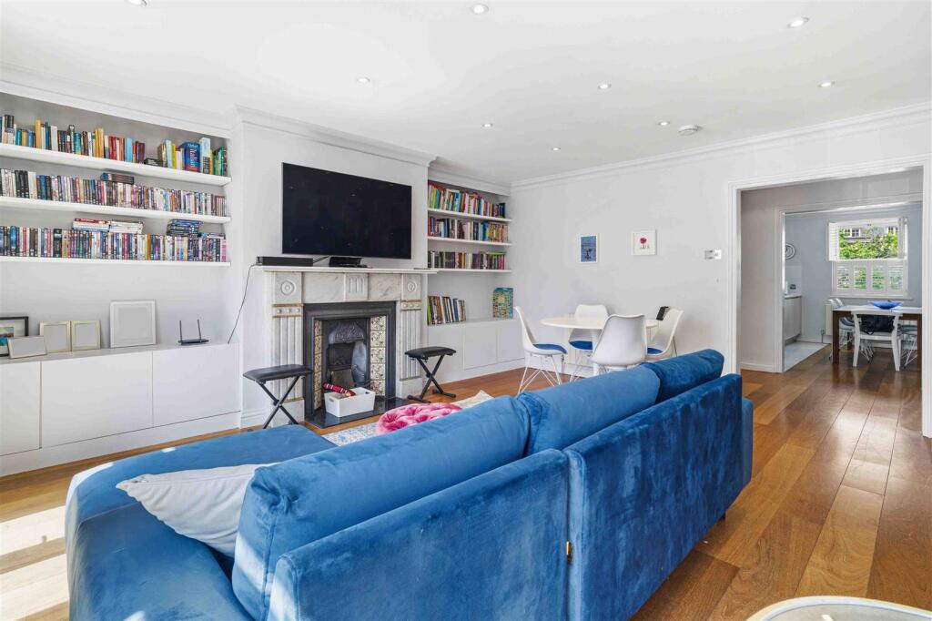 House in London, Wandon Estate, Fulham - View 5