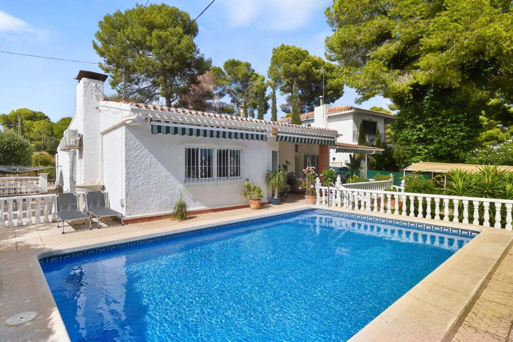 Main image of property: Valencia, Alicante, Pinar De Campoverde