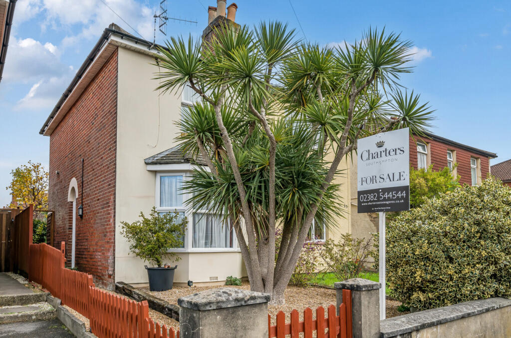 2-bed semi-detached on Park Road, Freemantle, Southampton, Hampshire, SO15, £265,000