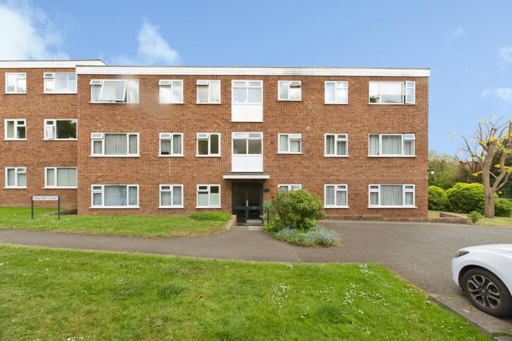 Main image of property: Green Lane, Chessington, KT9