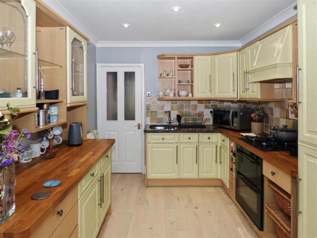 House in North Tyneside, Monkseaton - View 4