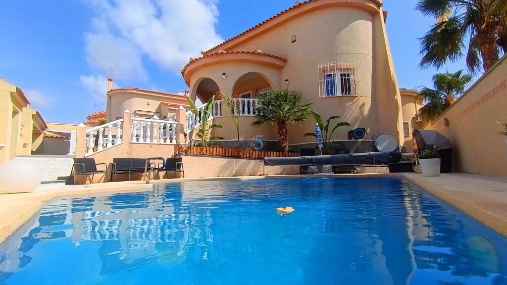 Main image of property: Valencia, Alicante, Ciudad Quesada