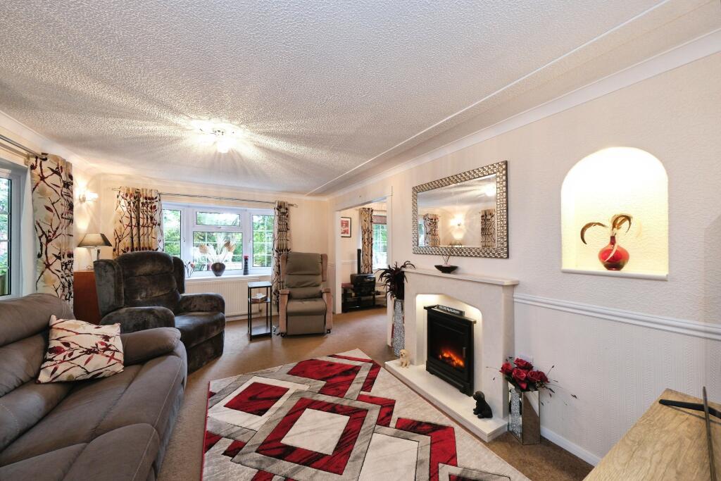Southwell Road East, Mansfield, NG21 - View 5