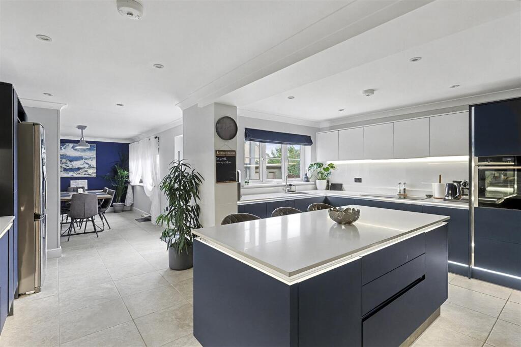 Bowling Green Lane, Buntingford photo 3