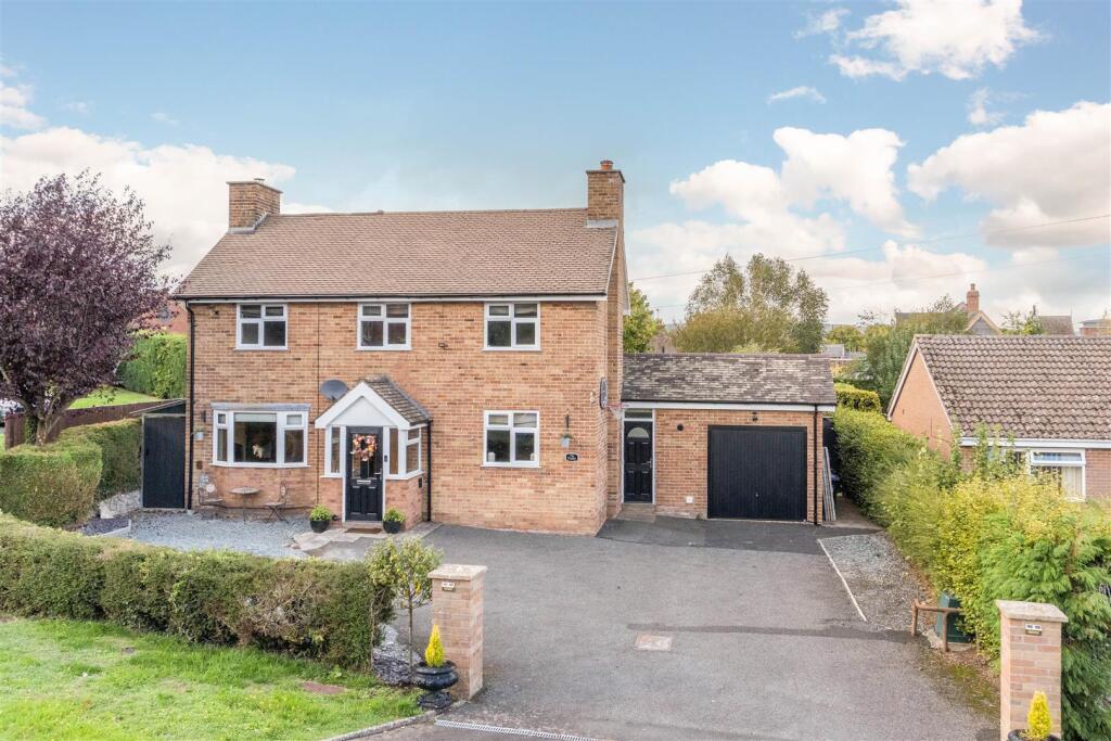 4-bed detached on Dodds Lane, Craven Arms, £480,000