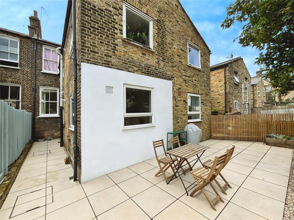 Main image of property: Edric Road, London, SE14