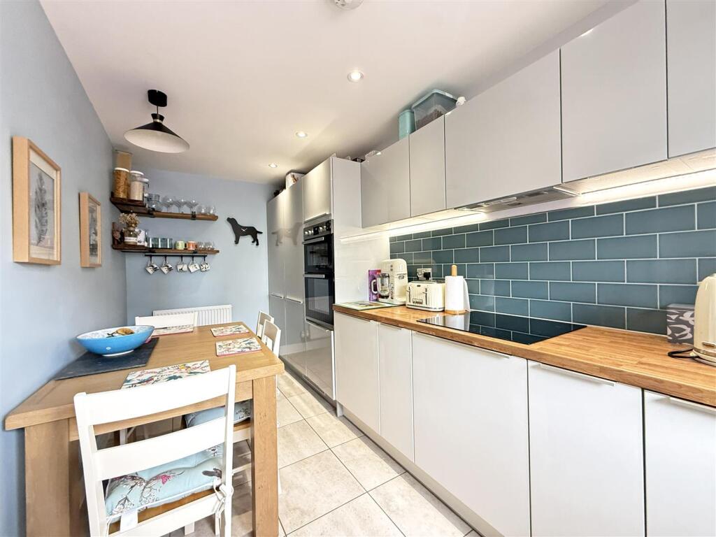 House in Shrewsbury, Radbrook Green - View 3