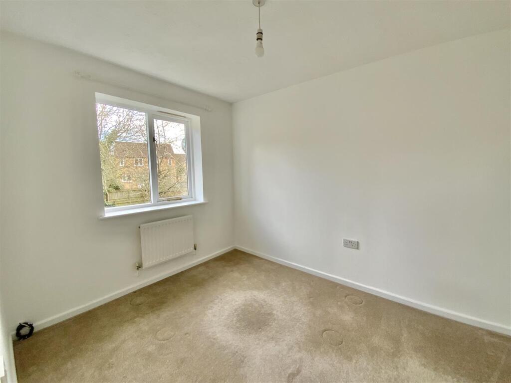 House in Milton Keynes, Browns Wood, Walton - View 5