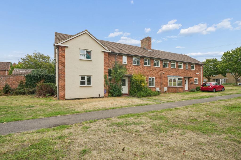 Main image of property: Boxhill Walk, Abingdon, OX14