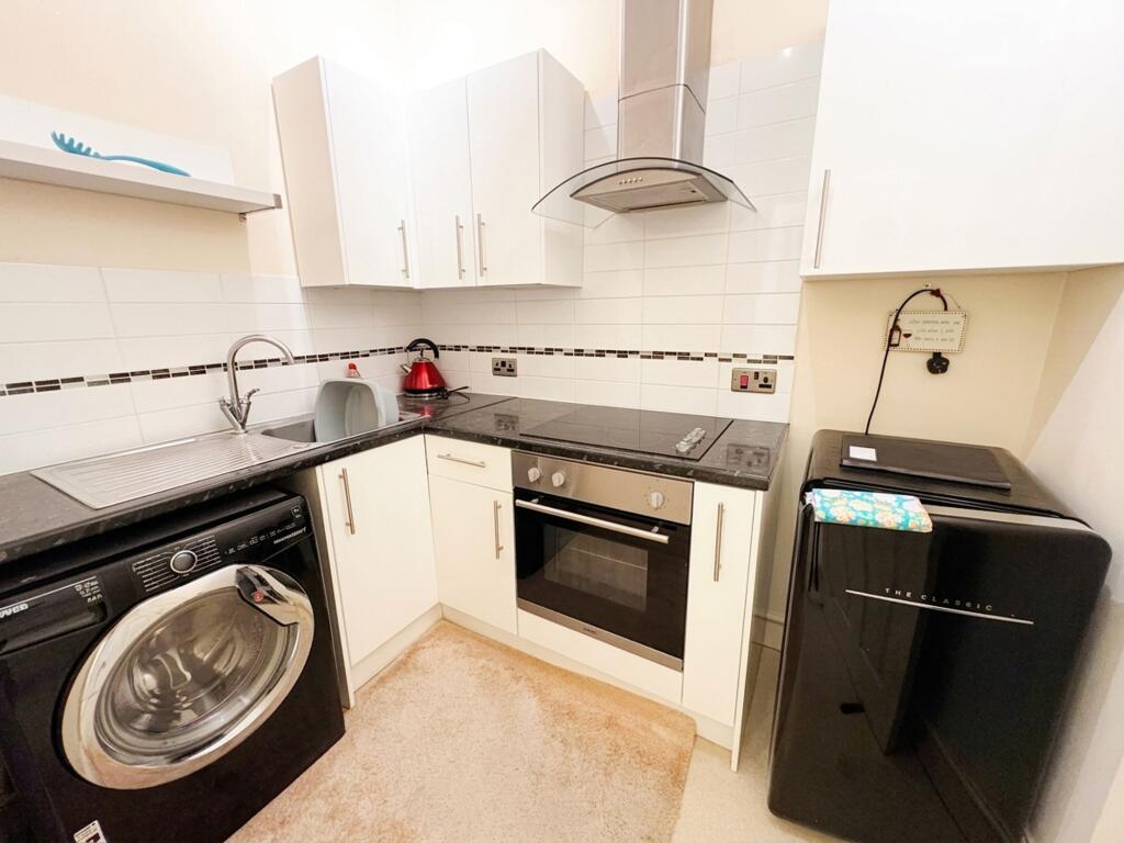 Apartment in St Leonards-on-sea, Bohemia - More