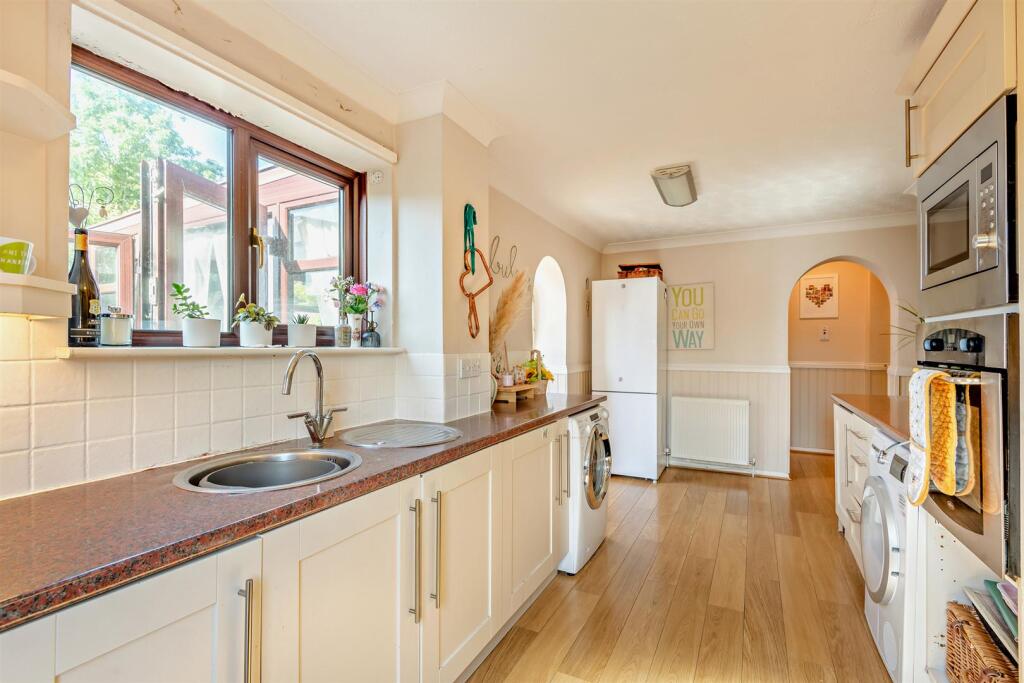 Bodsham Crescent, Bearsted, Maidstone - View 2