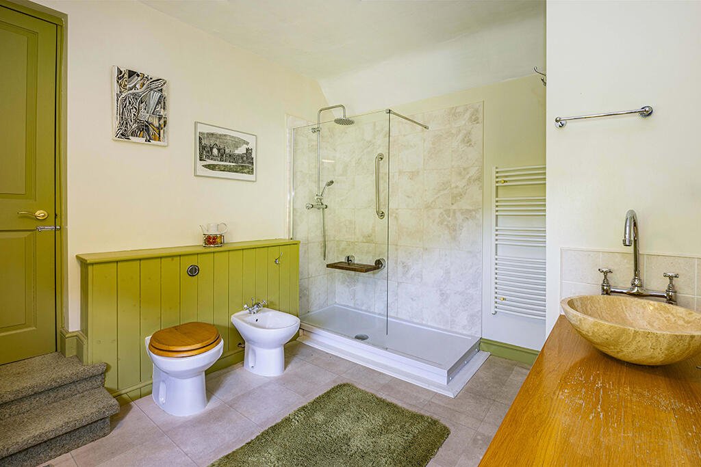 The Cottage, 165 Tollerton Lane, Tollerton, Nottinghamshire, NG12 4FT - More