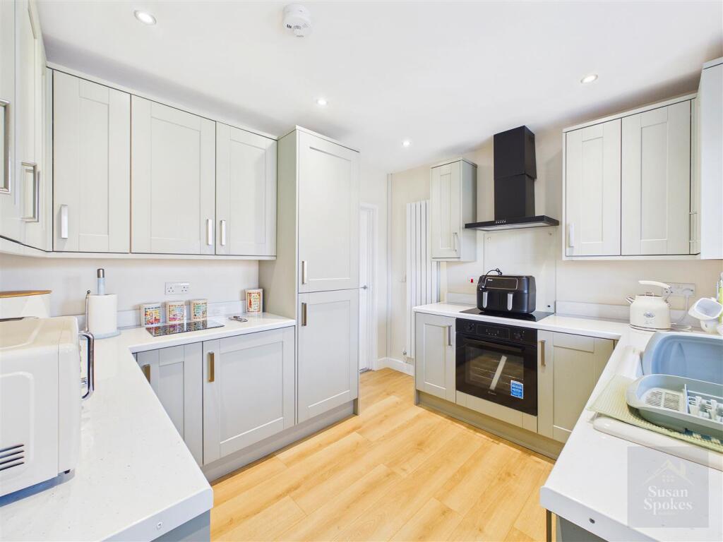 House in Newcastle upon Tyne - View 4