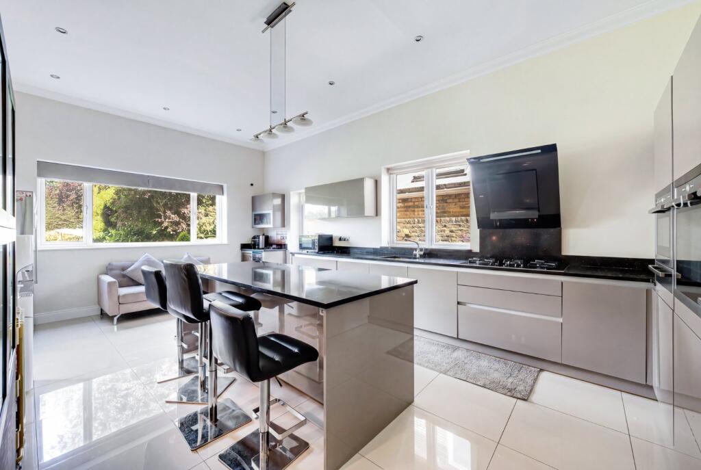 Main image of property: Hamilton Road,
Chiswick, W5