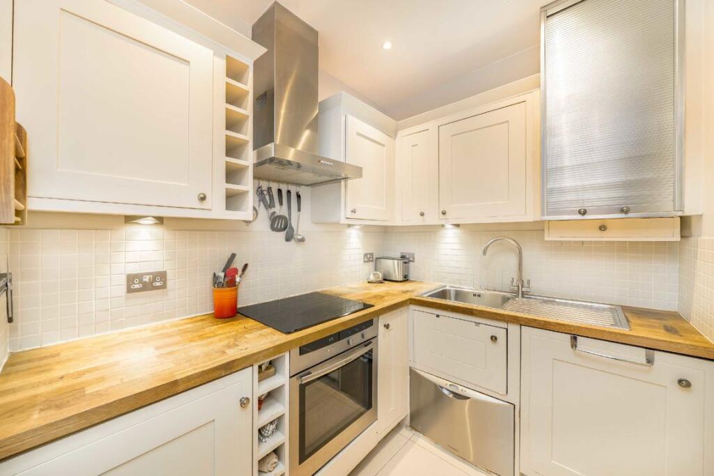 Apartment in London, East Twickenham, St Margarets - View 4