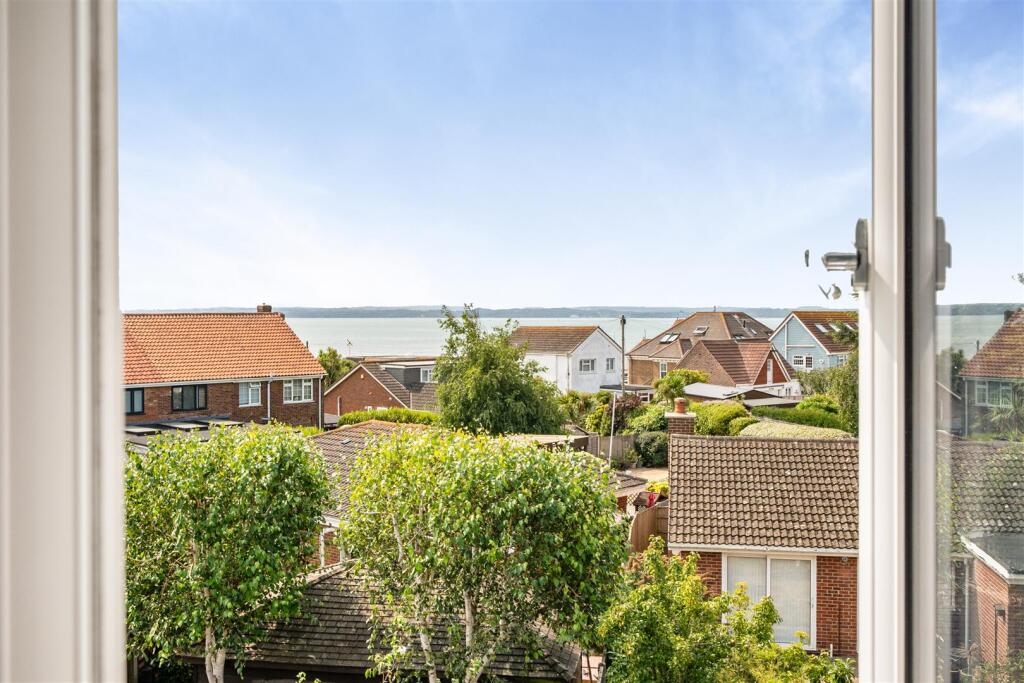 Main image of property: Portsmouth Road, Lee-On-The-Solent