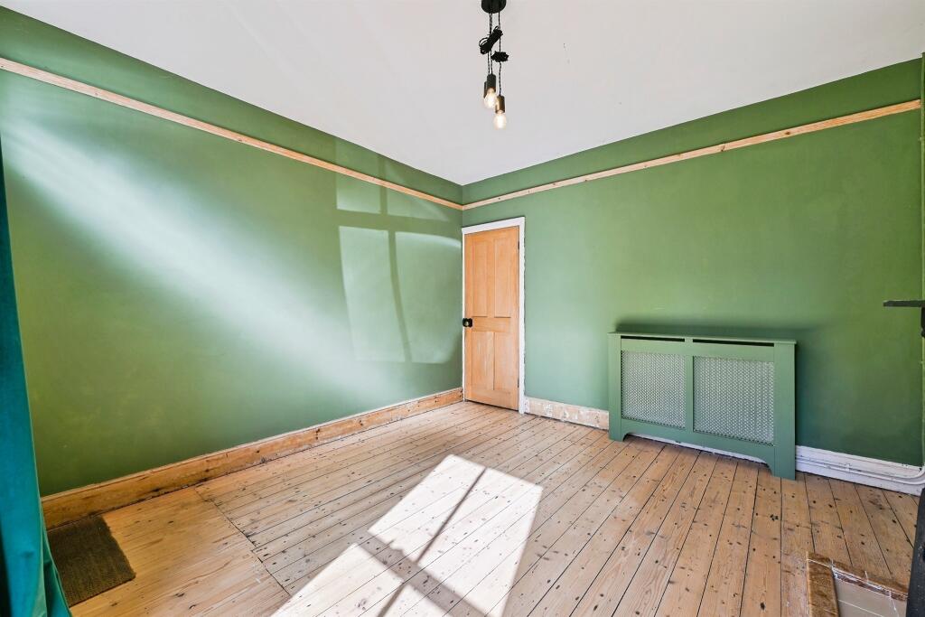 House in Nottingham, Highbury Vale - View 5