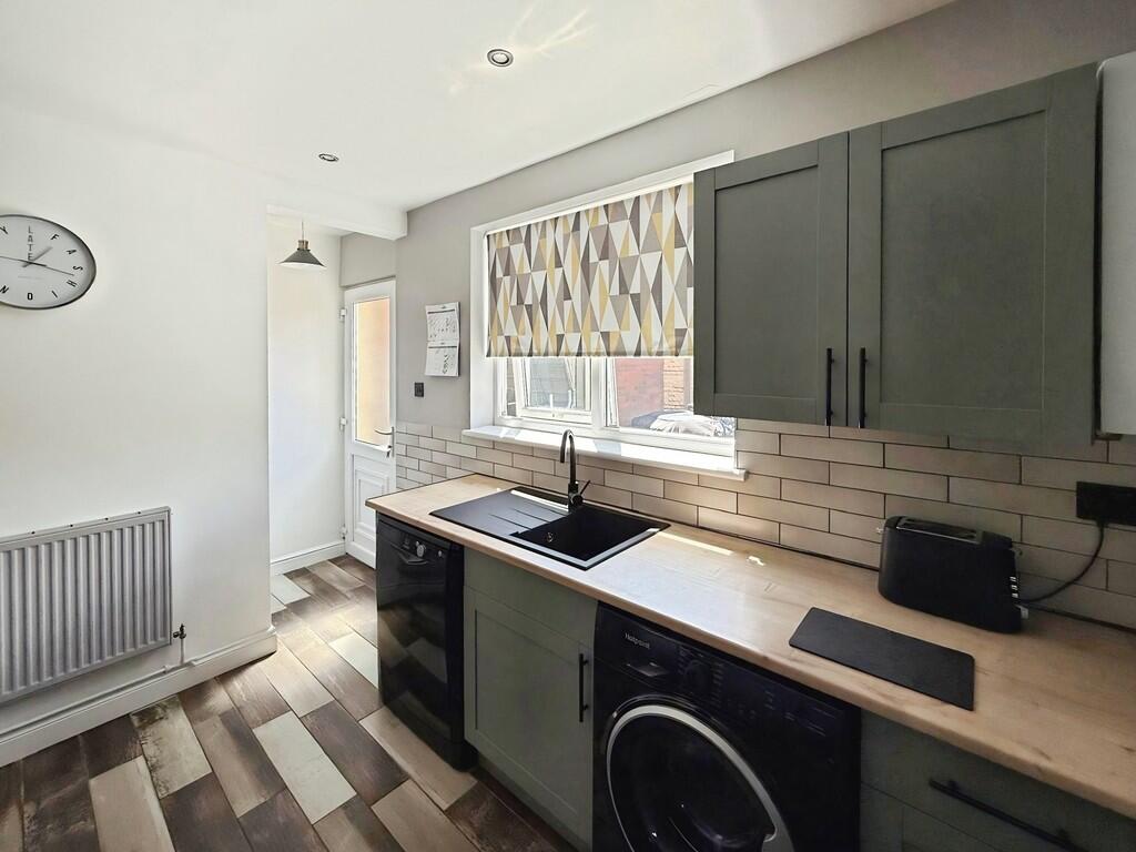 Middleton Road, Mansfield Woodhouse, Mansfield - More