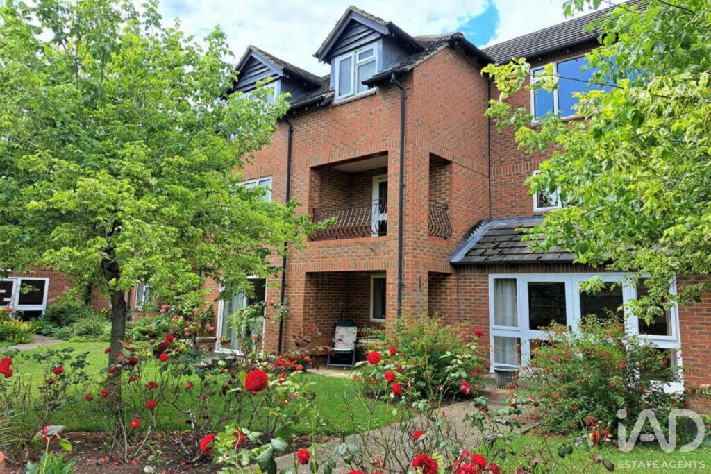 Main image of property: 25 Trinity Court, Wethered Road, Marlow, Buckinghamshire SL7 3TZ